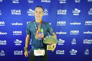 BIB: 5181
                            <button type="button" onclick="openModal(21977981)" class="btn btn-primary btn-sm float-right btn-popup" data-toggle="modal" data-target=".modal-high-quality">
                        <i class="fas fa-shopping-cart"></i> Add to Cart
                    </button>
                                            <button type="button" onclick="isThisMe(21977981, true)" class="btn btn-success btn-sm float-right btn-popup btn-isme hidden" data-toggle="tooltip" data-placement="bottom" title="นี่คือรูปของคุณใช่ไหม คลิกที่นี่เพื่อเอาเข้าอัลบั้ม">
                        <i class="fas fa-plus"></i> Add to album
                    </button>
                    <button type="button" onclick="isThisMe(21977981, false)" class="btn btn-warning btn-sm float-right btn-popup btn-isnotme hidden">
                        <i class="fas fa-ban"></i> Remove from album
                    </button>